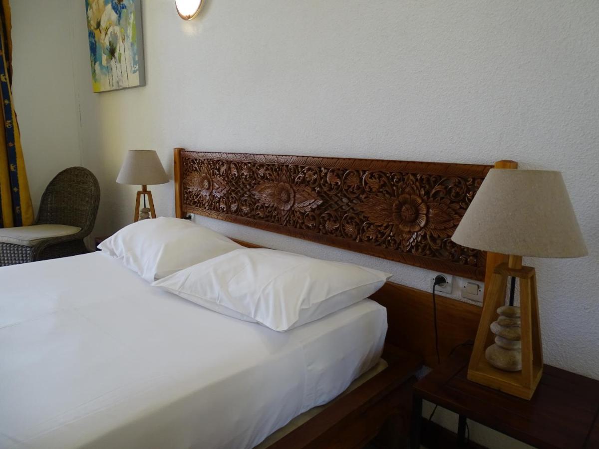 Hotel Résidence Le Phoenix Saint Pierre Esterno foto